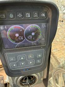 Buy XCMG XE75C Used Excavator / 7 Buy XCMG XE75C Used Excavator / 7
