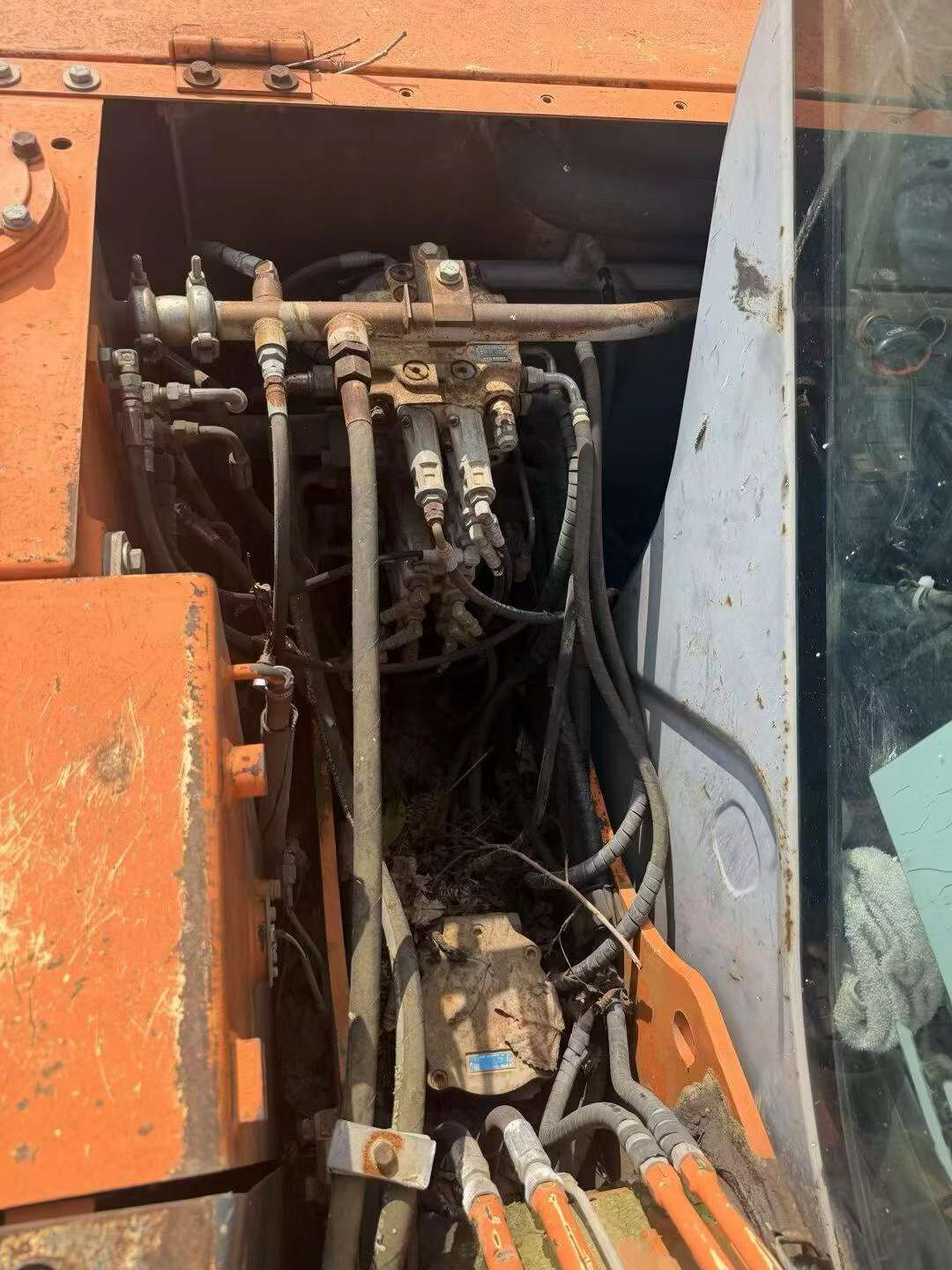 Buy Hitachi ZX60 Used Excavator / 2