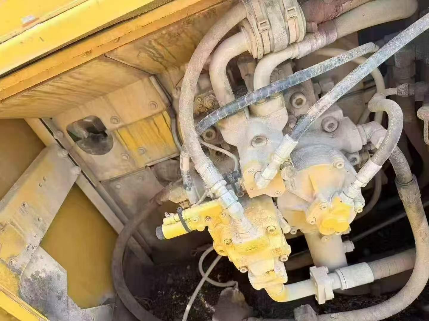 Buy Caterpillar 349E Used Excavator / 4