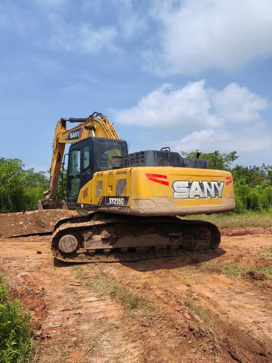 Buy Sany SY205C Used Excavator / 1
