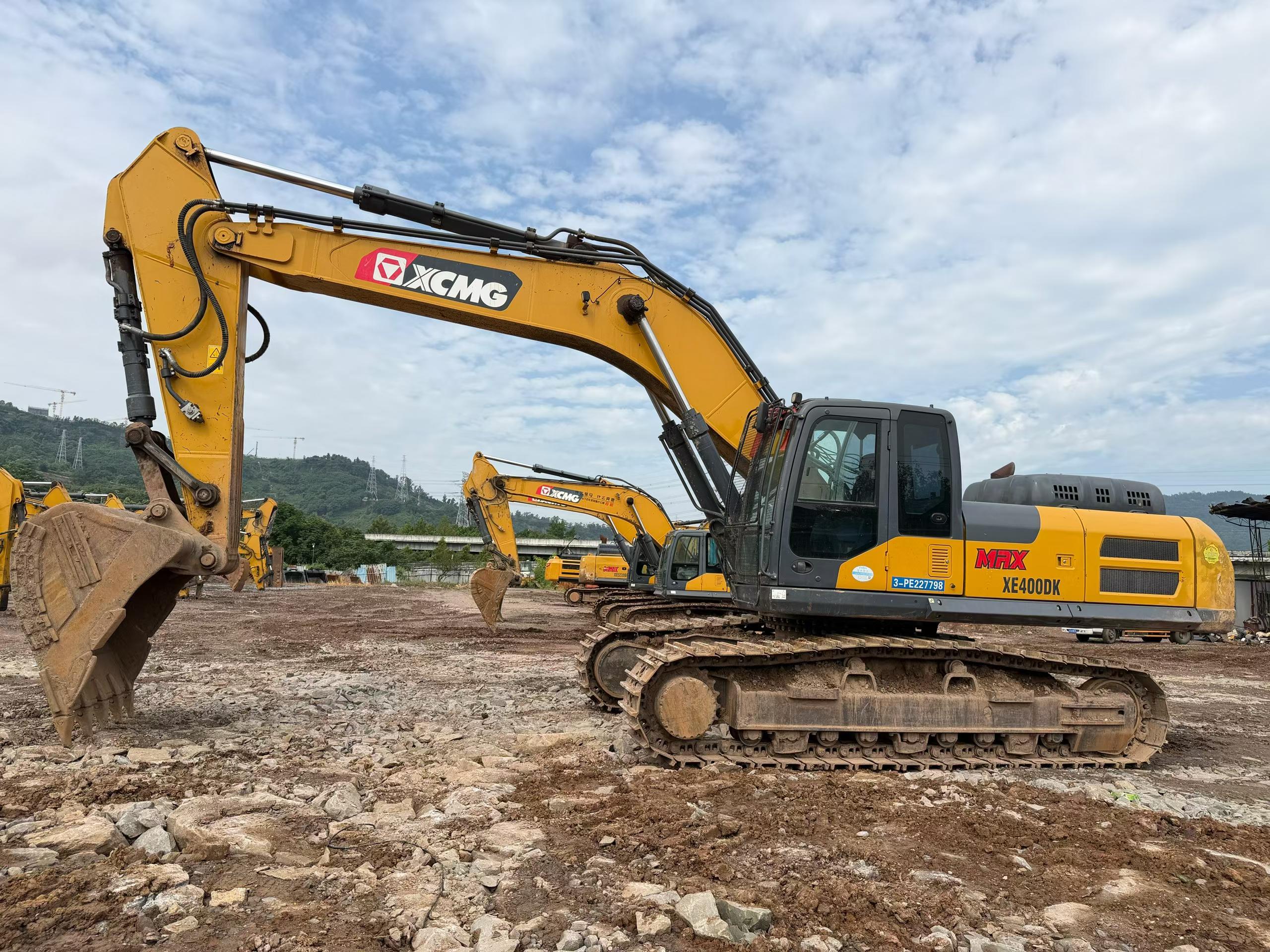 Buy XCMG XE380K Used Excavator / 8
