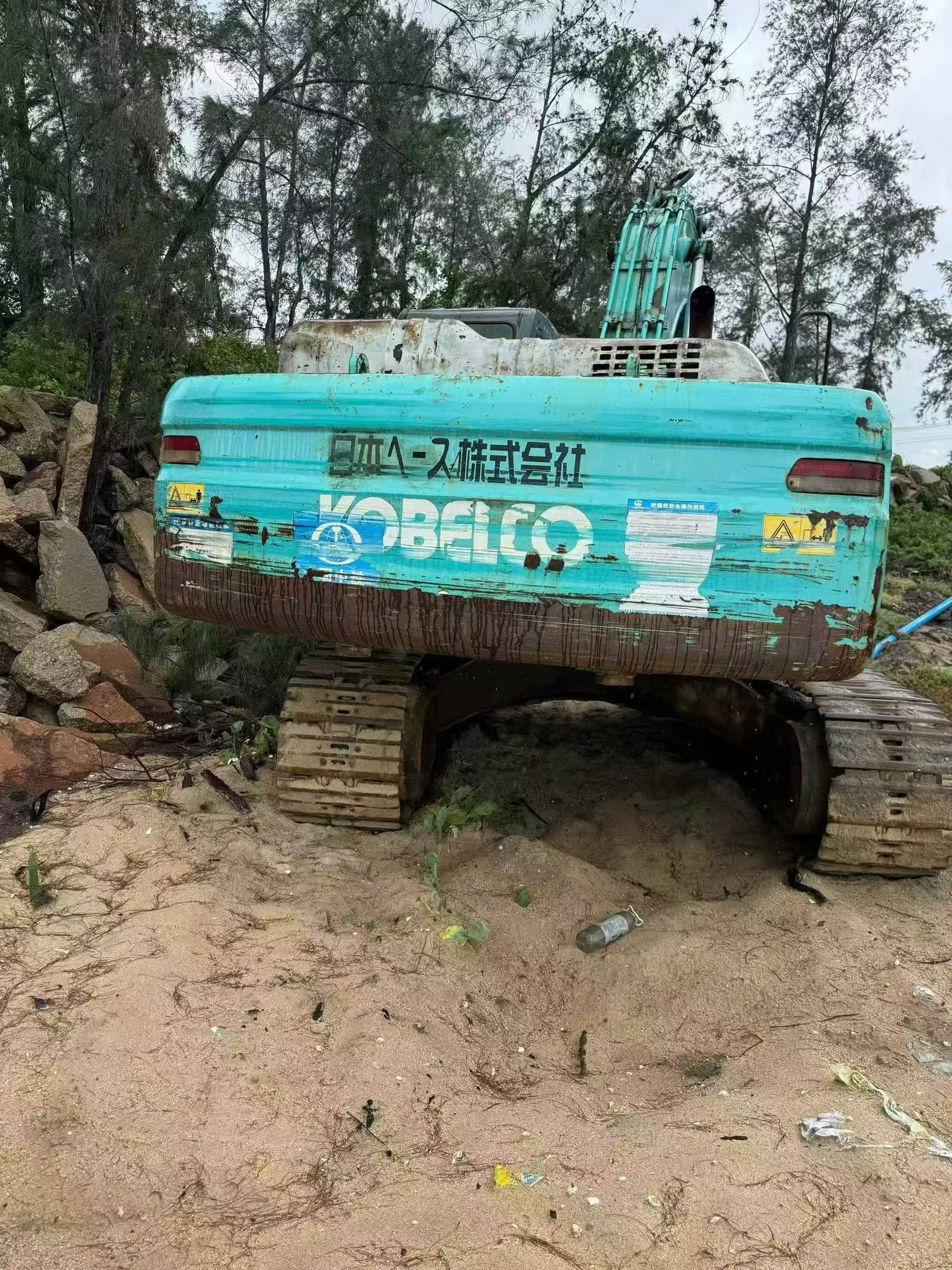 Buy Kobelco SK350-8 Used Excavator / 2