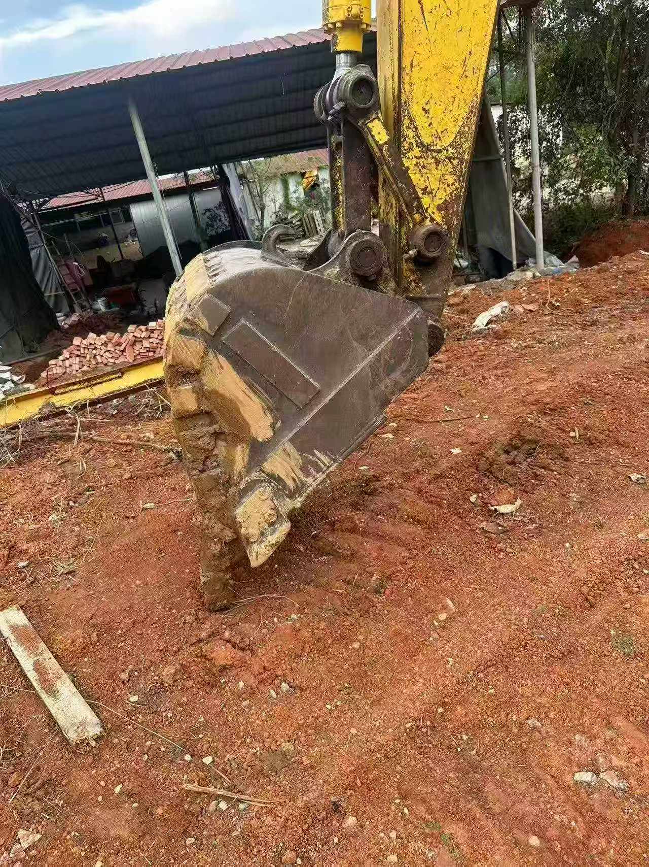 Buy Sumitomo SH120 Used Excavator / 8