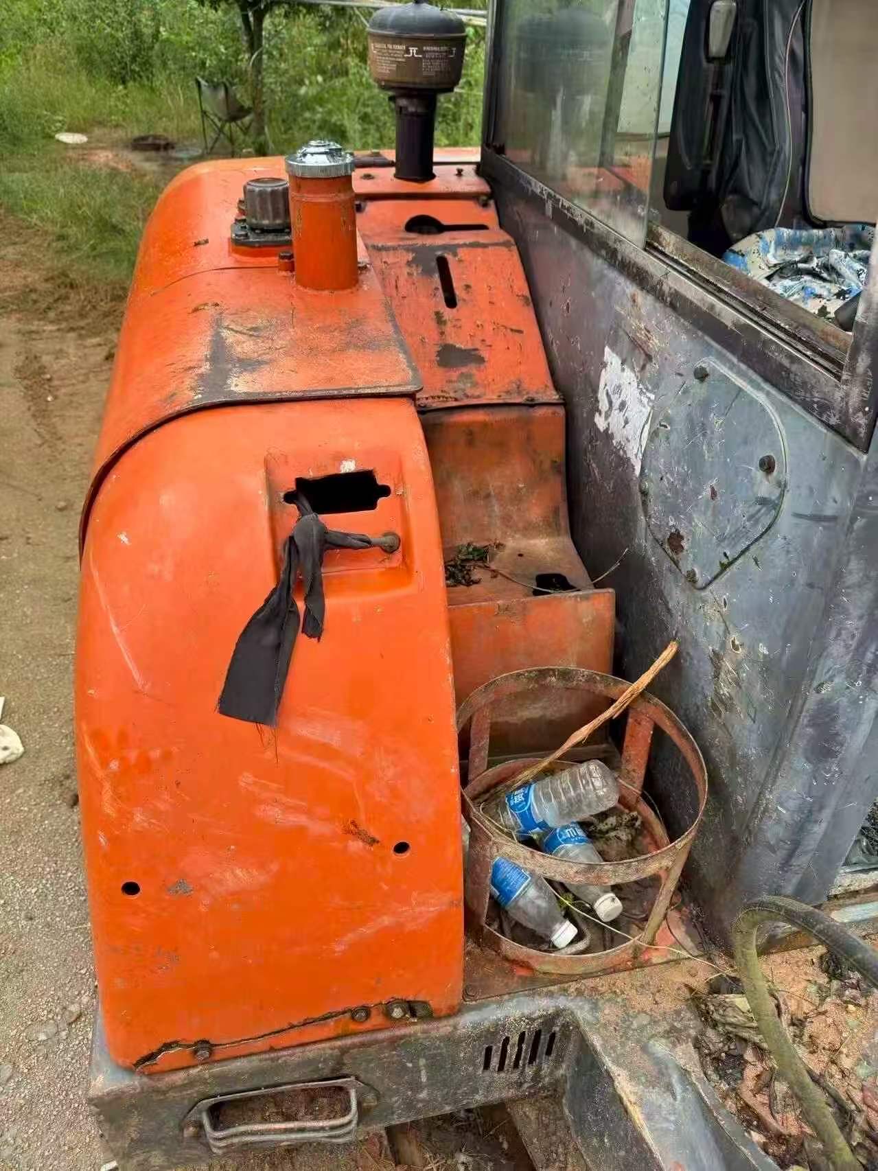 Buy Doosan DH60-7 Used Excavator / 6