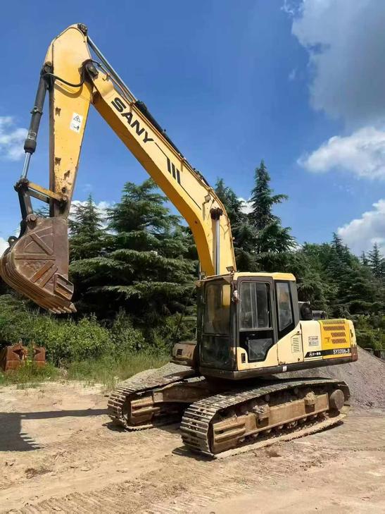 Buy Sany SY215C-8 Used Excavator / 1