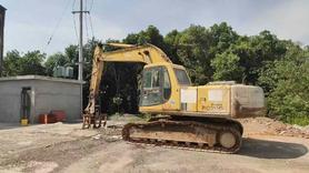 Buy Komatsu PC200-6 Used Excavator / 2 Buy Komatsu PC200-6 Used Excavator / 2