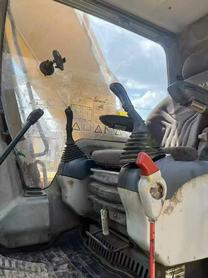 Buy Sany SY215C-8 Used Excavator / 4 Buy Sany SY215C-8 Used Excavator / 4