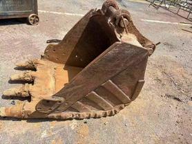 Buy Komatsu PC100-6 Used Excavator / 2 Buy Komatsu PC100-6 Used Excavator / 2
