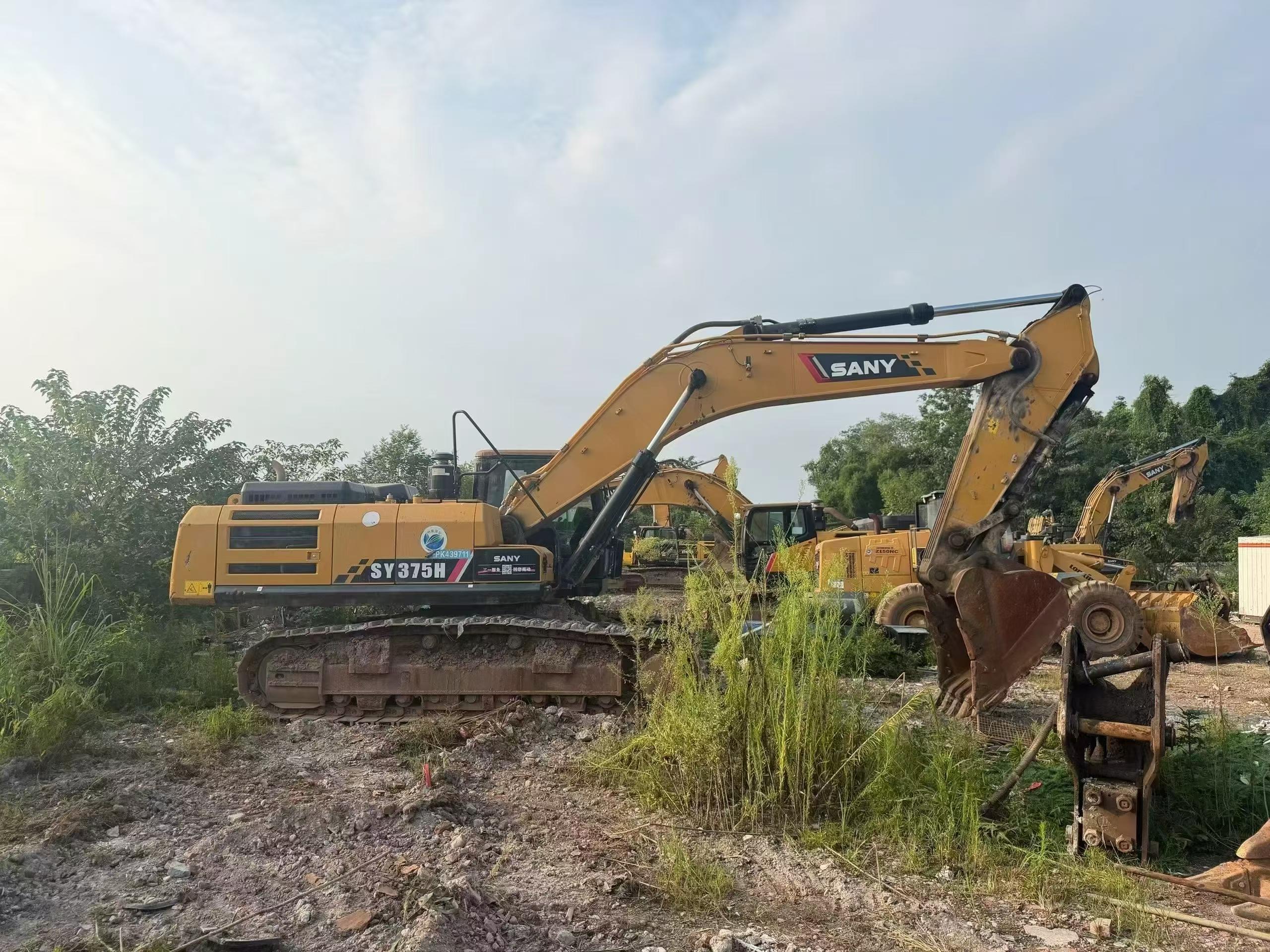Buy Sany SY375H Used Excavator / 3