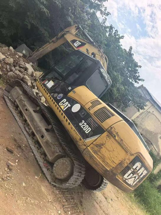 Buy Caterpillar 320D Used Excavator / 1