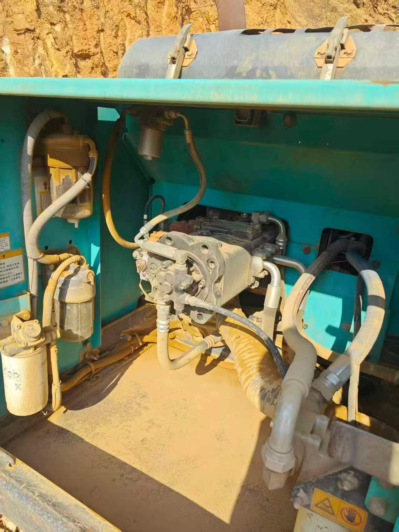 Buy Kobelco SK250 Used Excavator / 3
