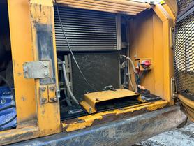 Buy XCMG XE215 Used Excavator / 3 Buy XCMG XE215 Used Excavator / 3