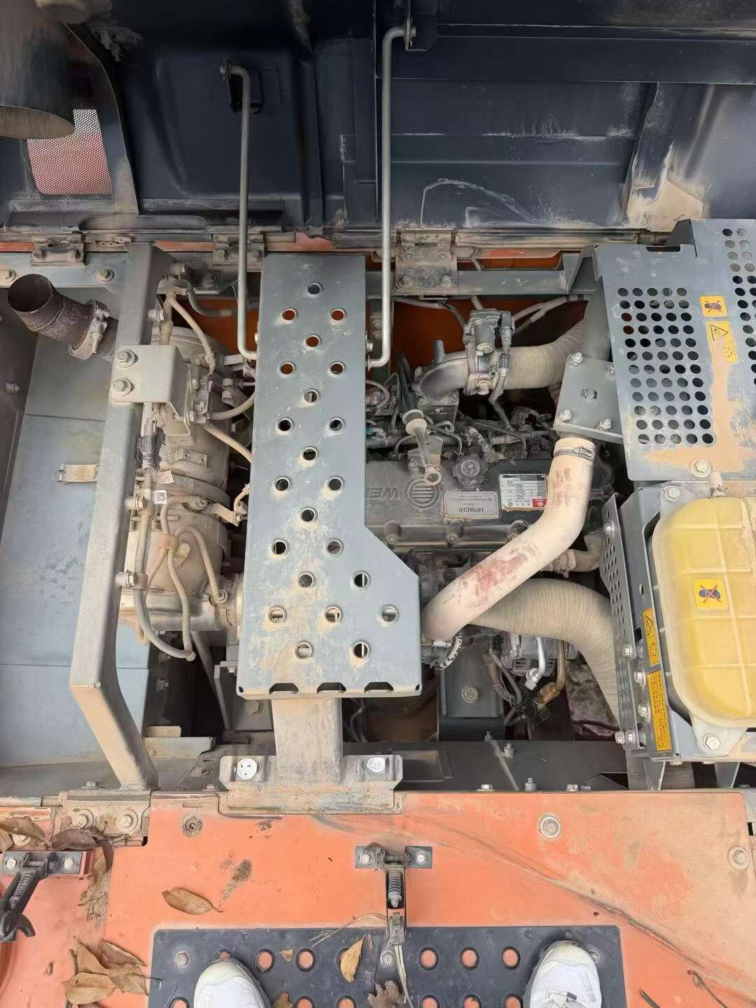 Buy Hitachi ZX200-6 Used Excavator / 6