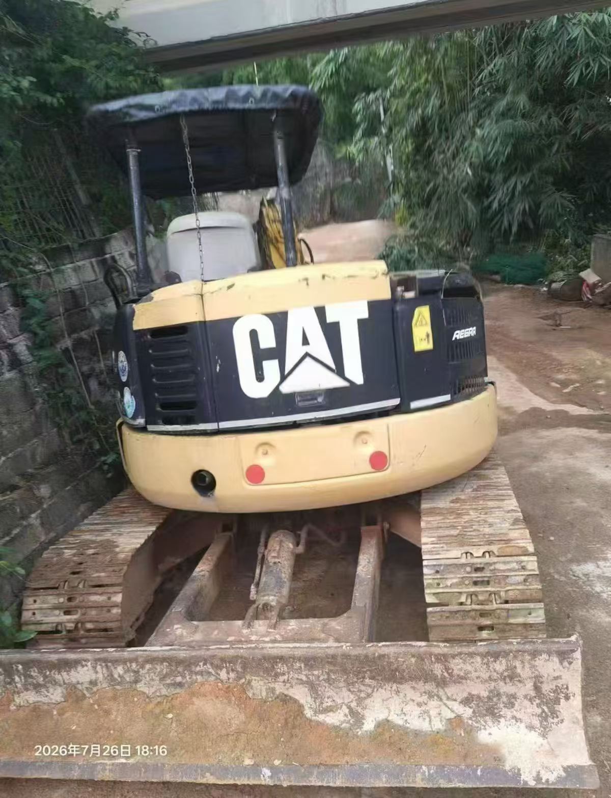 Buy Caterpillar 304CR Used Excavator / 4