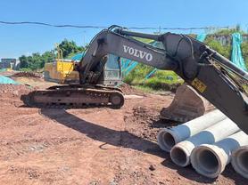 Buy Volvo EC210B Used Excavator / 4 Buy Volvo EC210B Used Excavator / 4