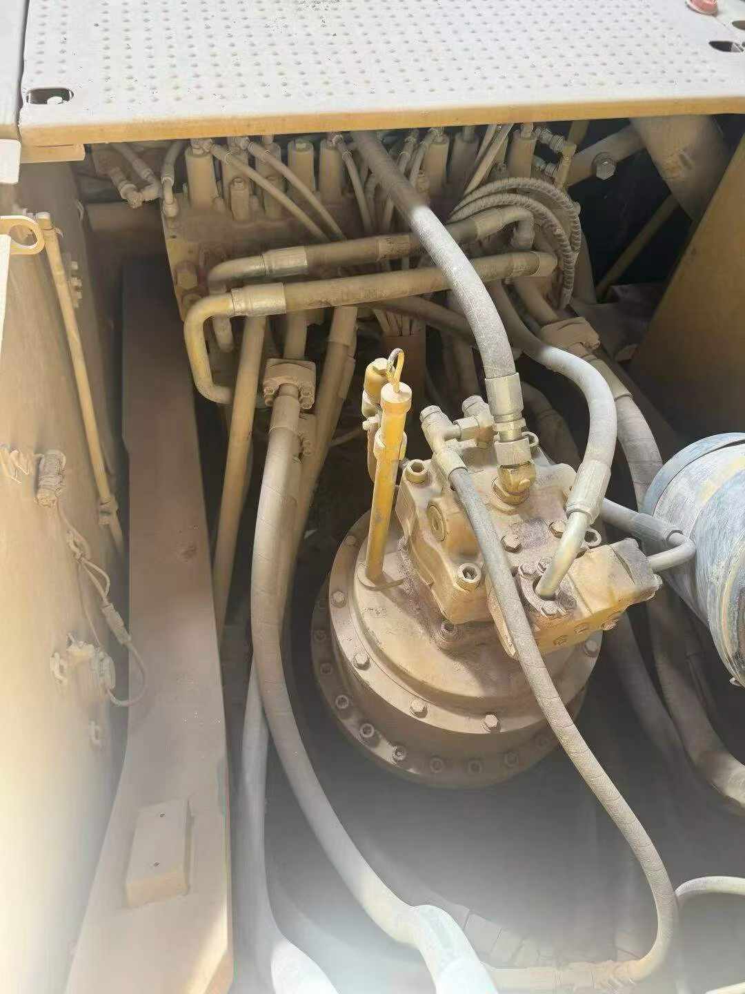 Buy Caterpillar 336E Used Excavator / 5