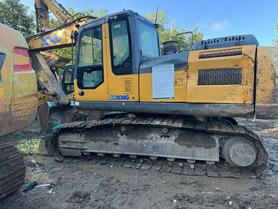 Buy XCMG XE215 Used Excavator / 6 Buy XCMG XE215 Used Excavator / 6