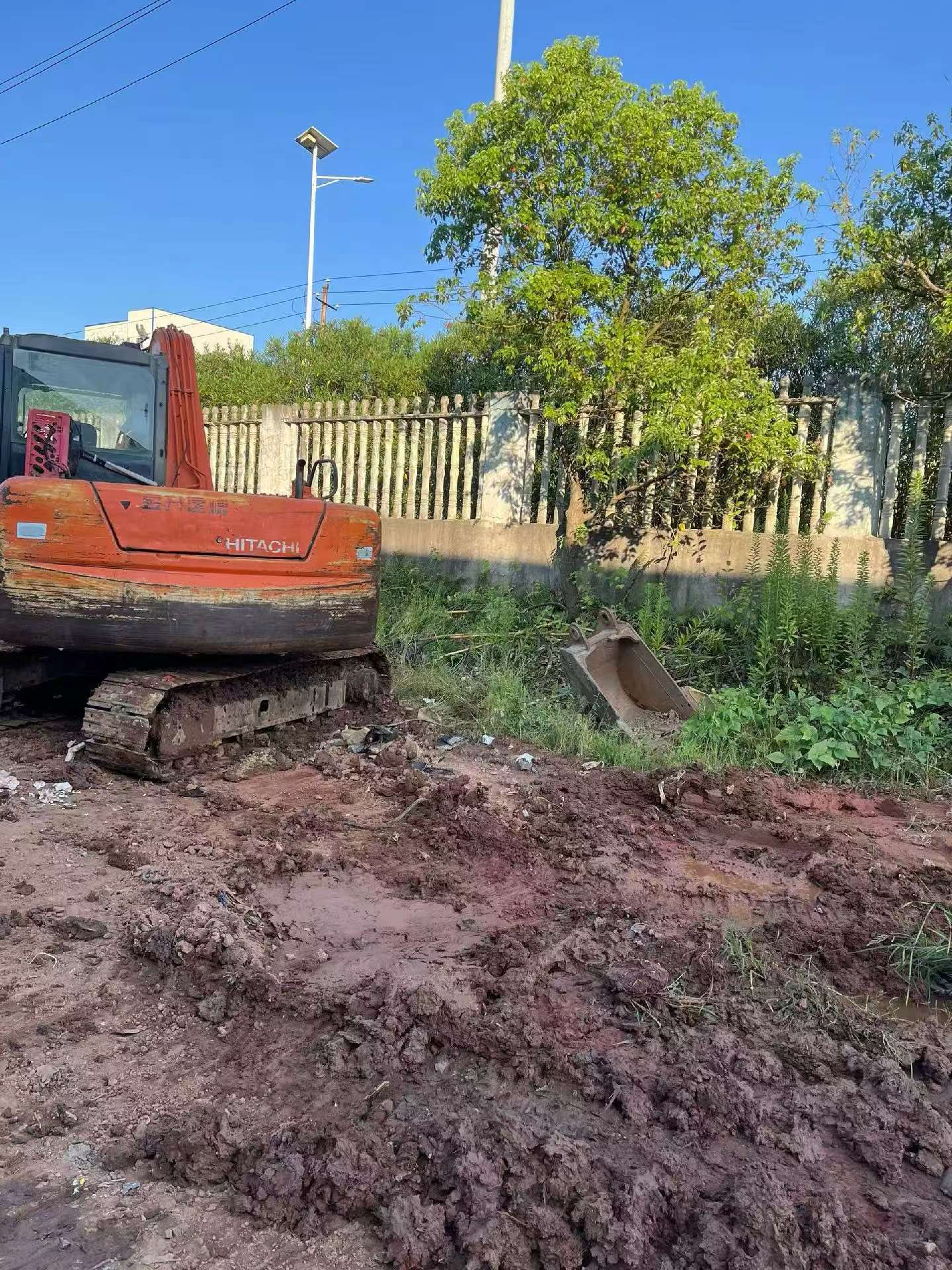 Buy Hitachi EX70 Used Excavator / 2