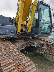 Buy Sumitomo SH220LC-3 Used Excavator / 3 Buy Sumitomo SH220LC-3 Used Excavator / 3