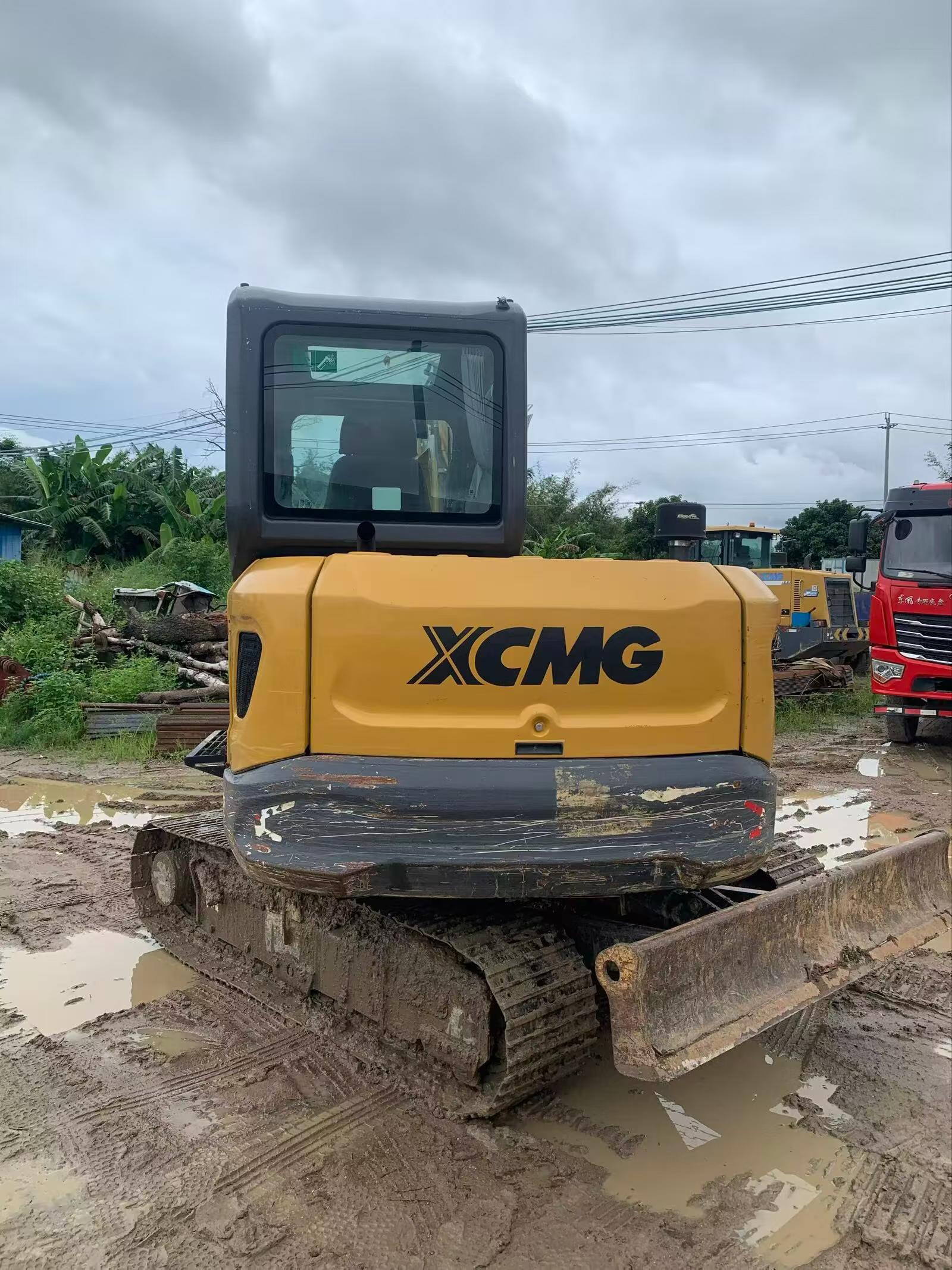 Buy XCMG XE60G Used Excavator / 2
