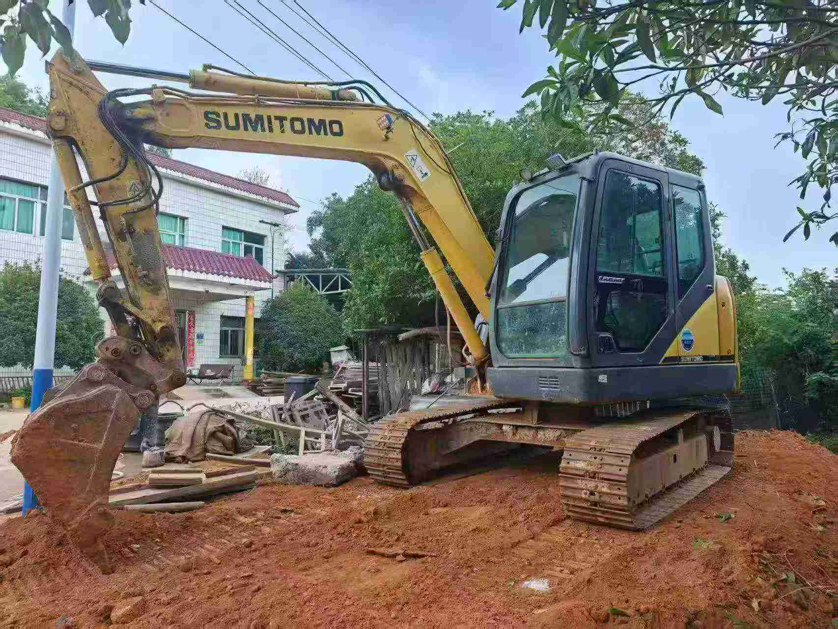 Buy Sumitomo SH80-6 Used Excavator / 2