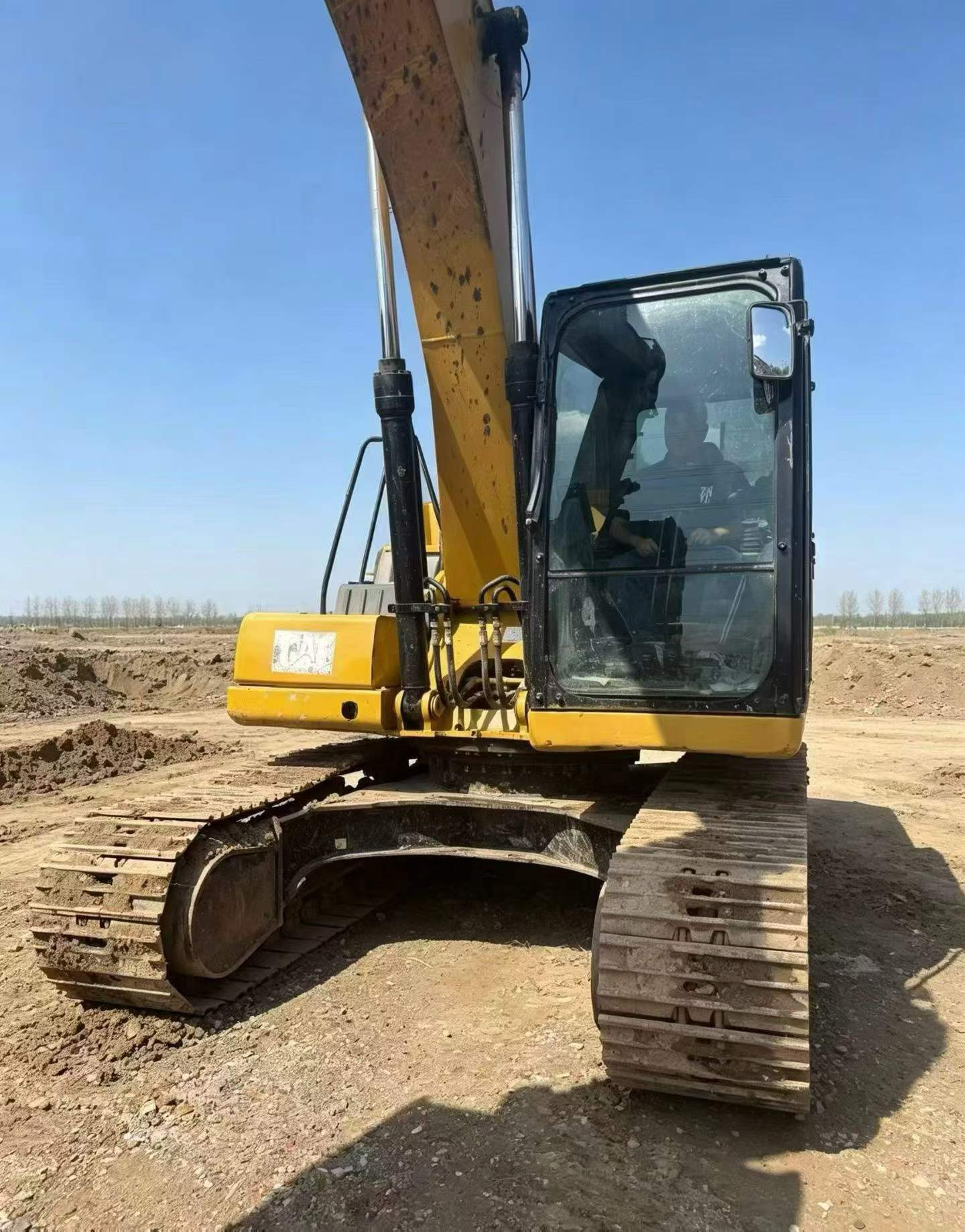 Buy Caterpillar 320GC Used Excavator / 3