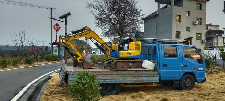 Buy Yanmar Vio17 Used Excavator / 1