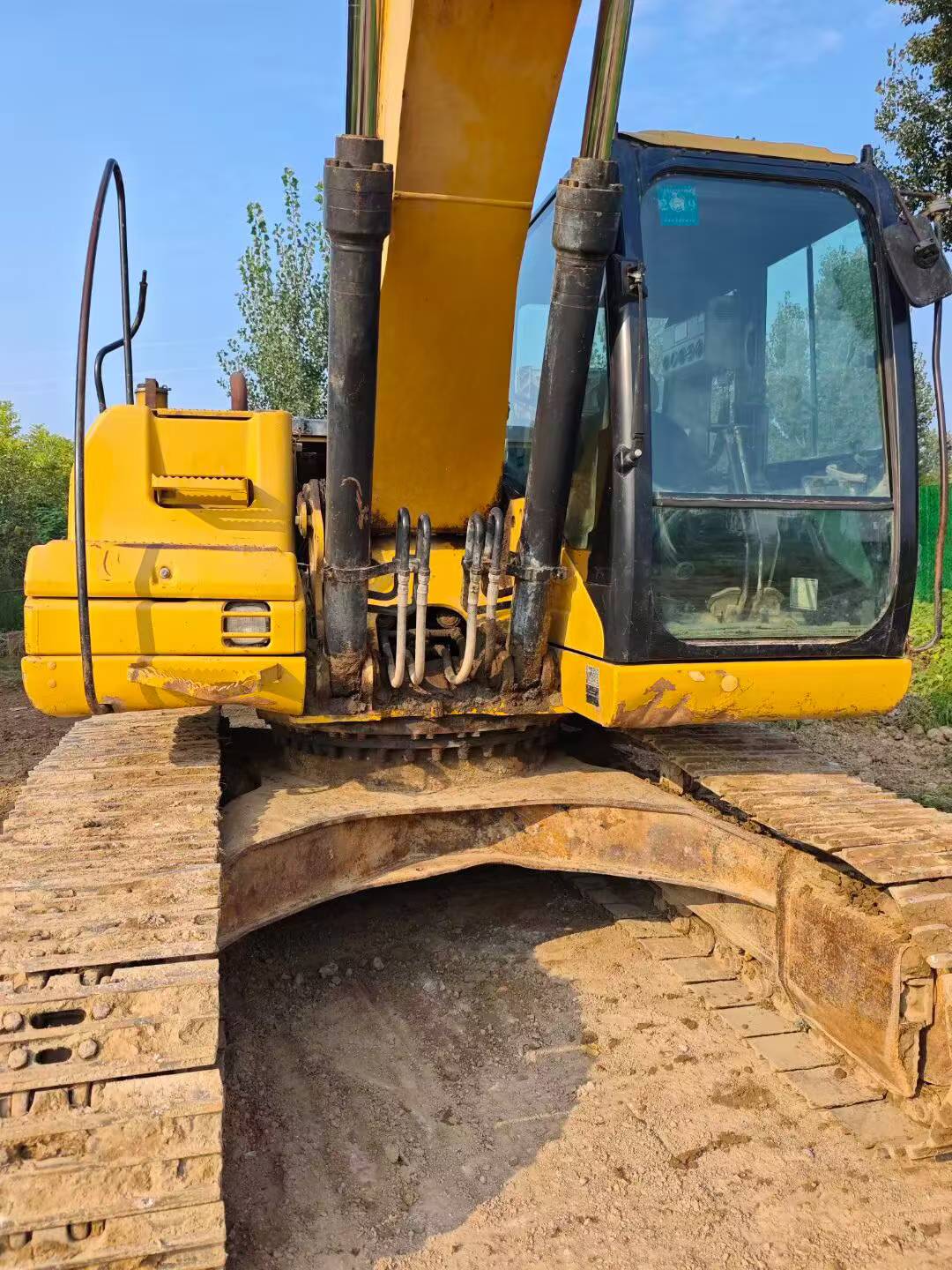 Buy Caterpillar 320D Used Excavator / 6