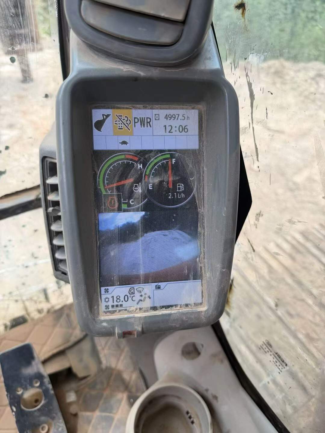 Buy Hitachi ZX200-6 Used Excavator / 8