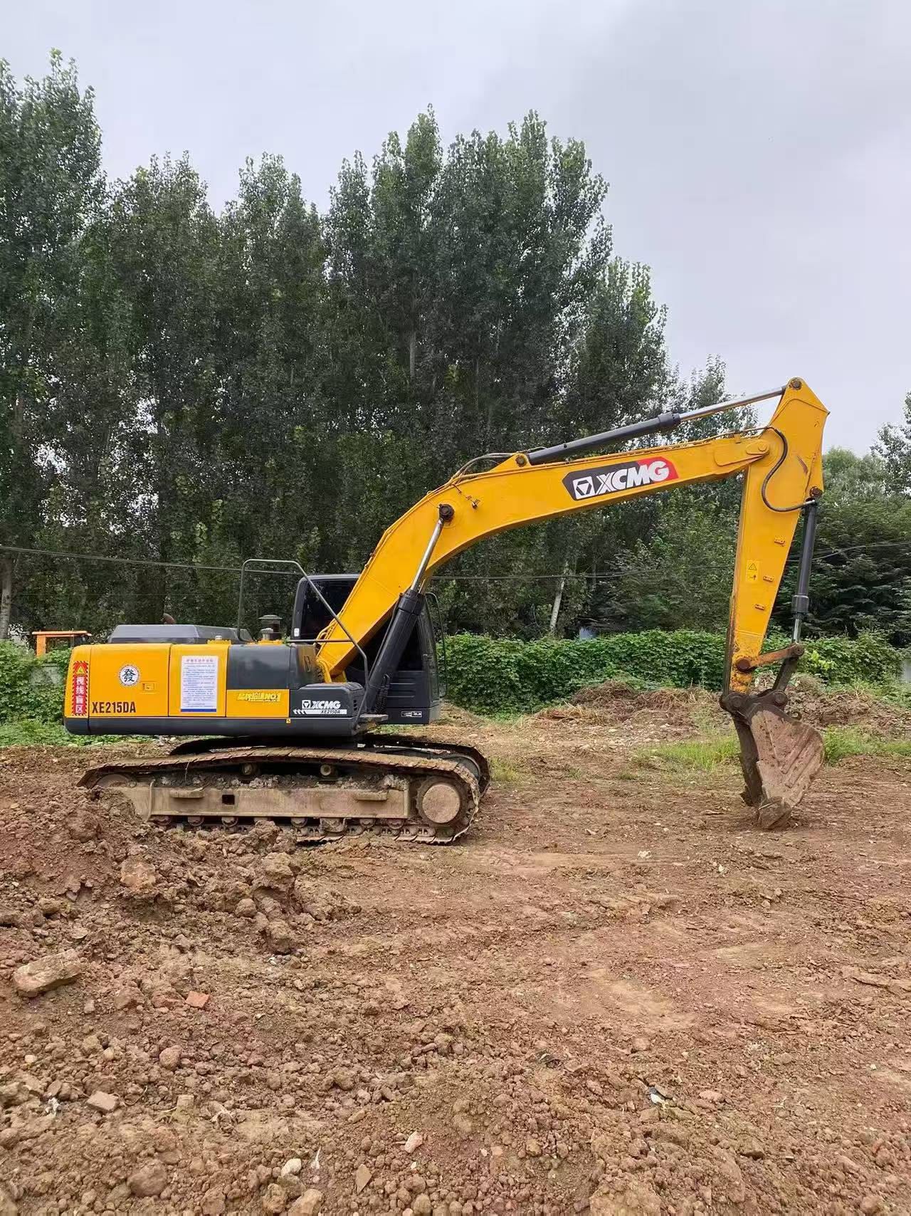 Buy XCMG XE215 Used Excavator / 2