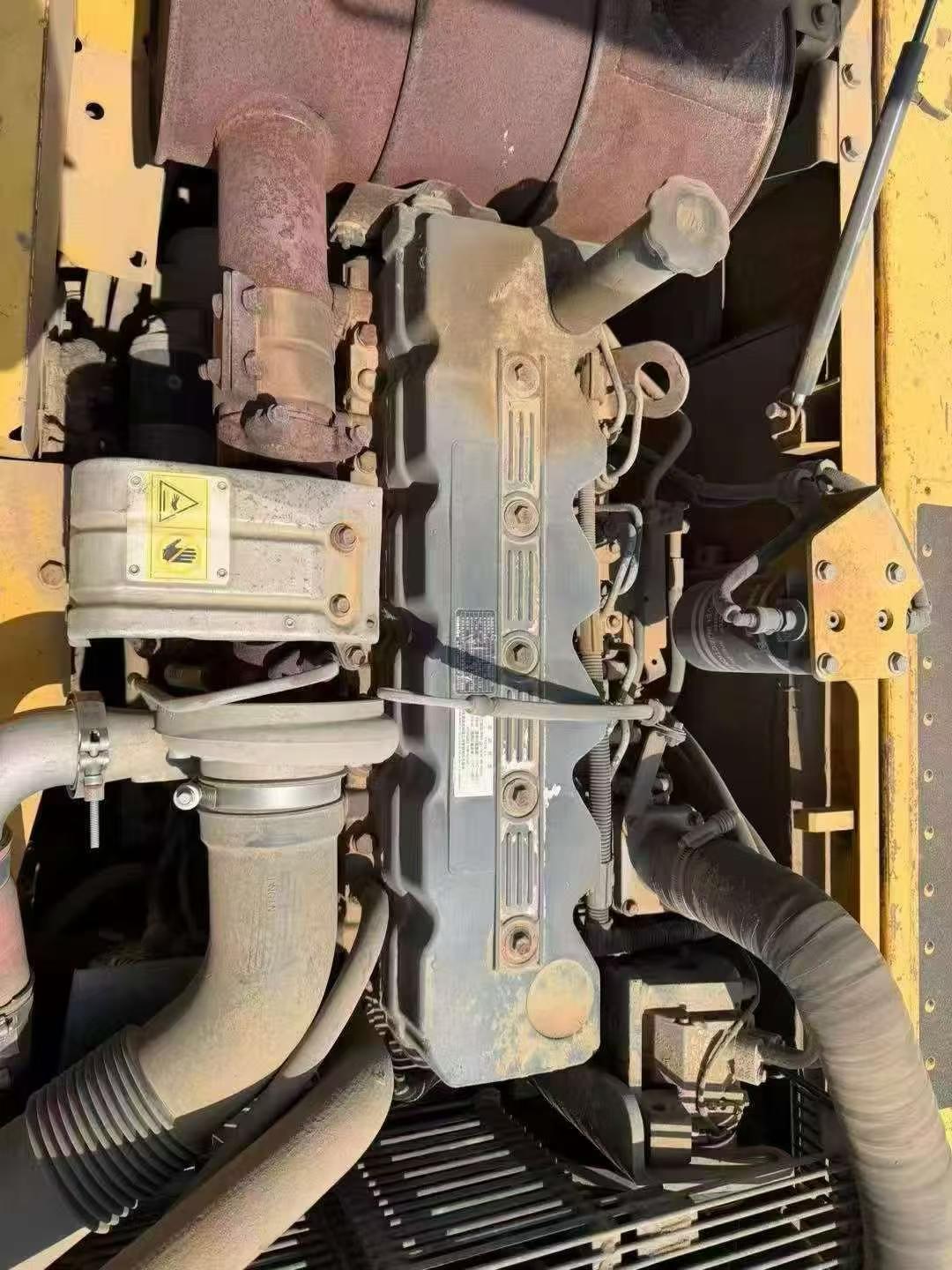 Buy Komatsu PC200 Used Excavator / 6