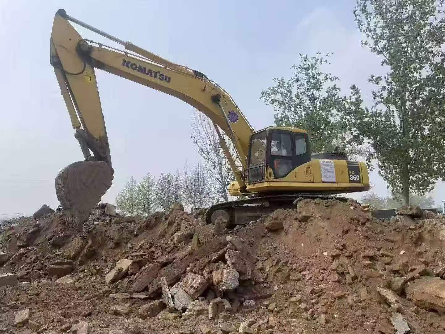 Buy Komatsu PC360-7 Used Excavator / 3