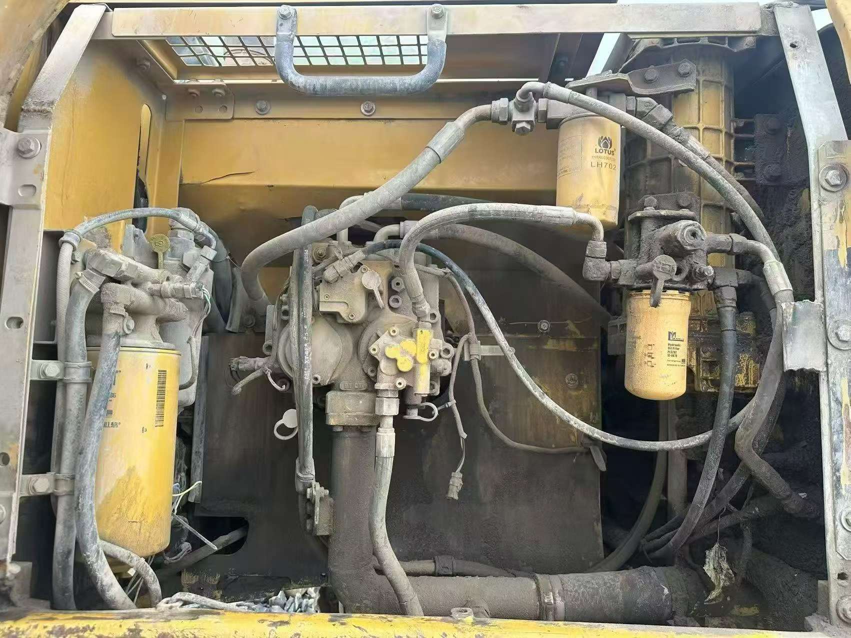 Buy Caterpillar 326DL Used Excavator / 5