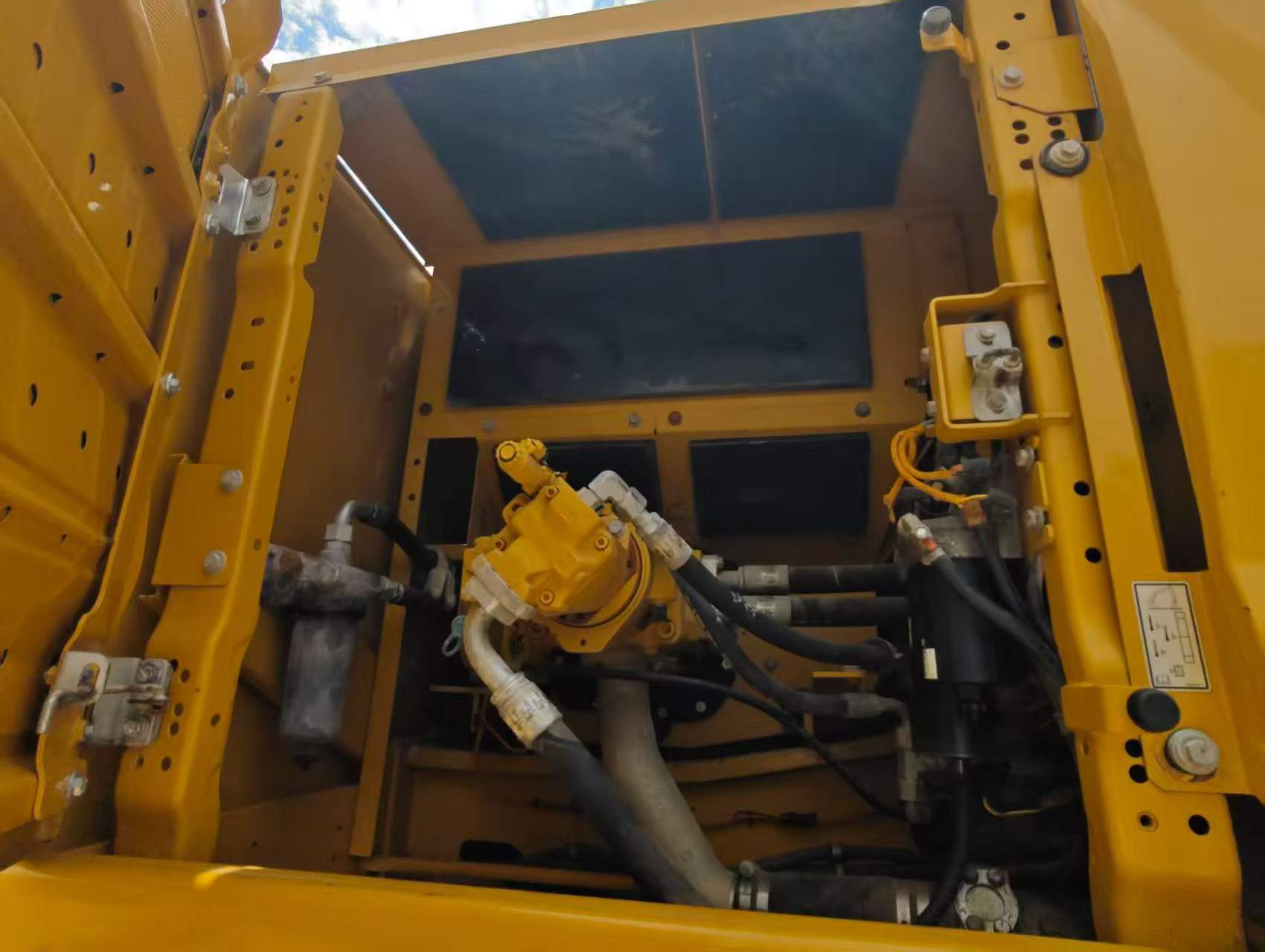 Buy Caterpillar 336E Used Excavator / 5