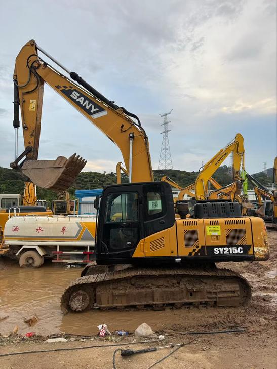 Buy Sany SY205C Used Excavator / 1