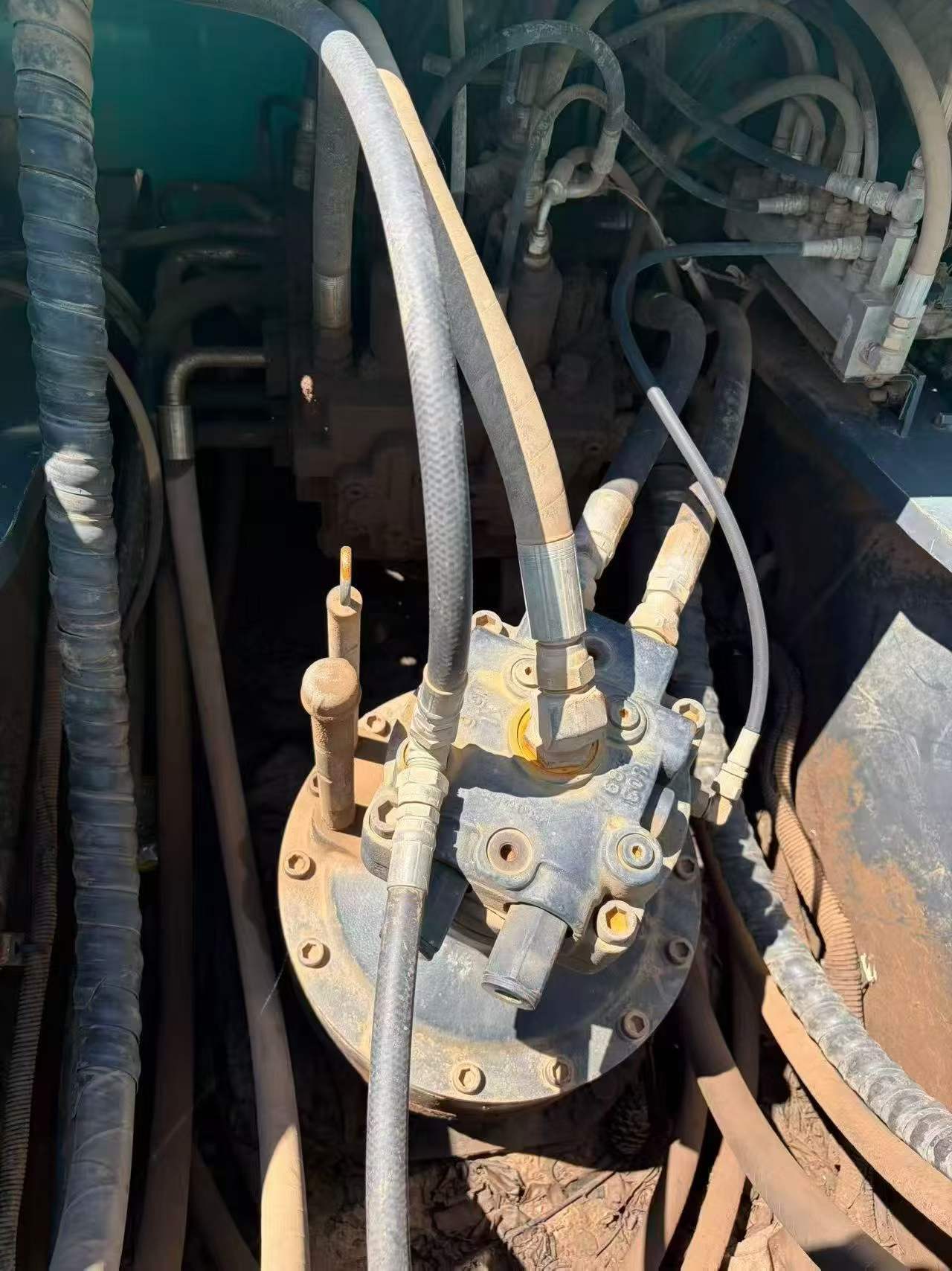 Buy Kobelco SK260 Used Excavator / 7