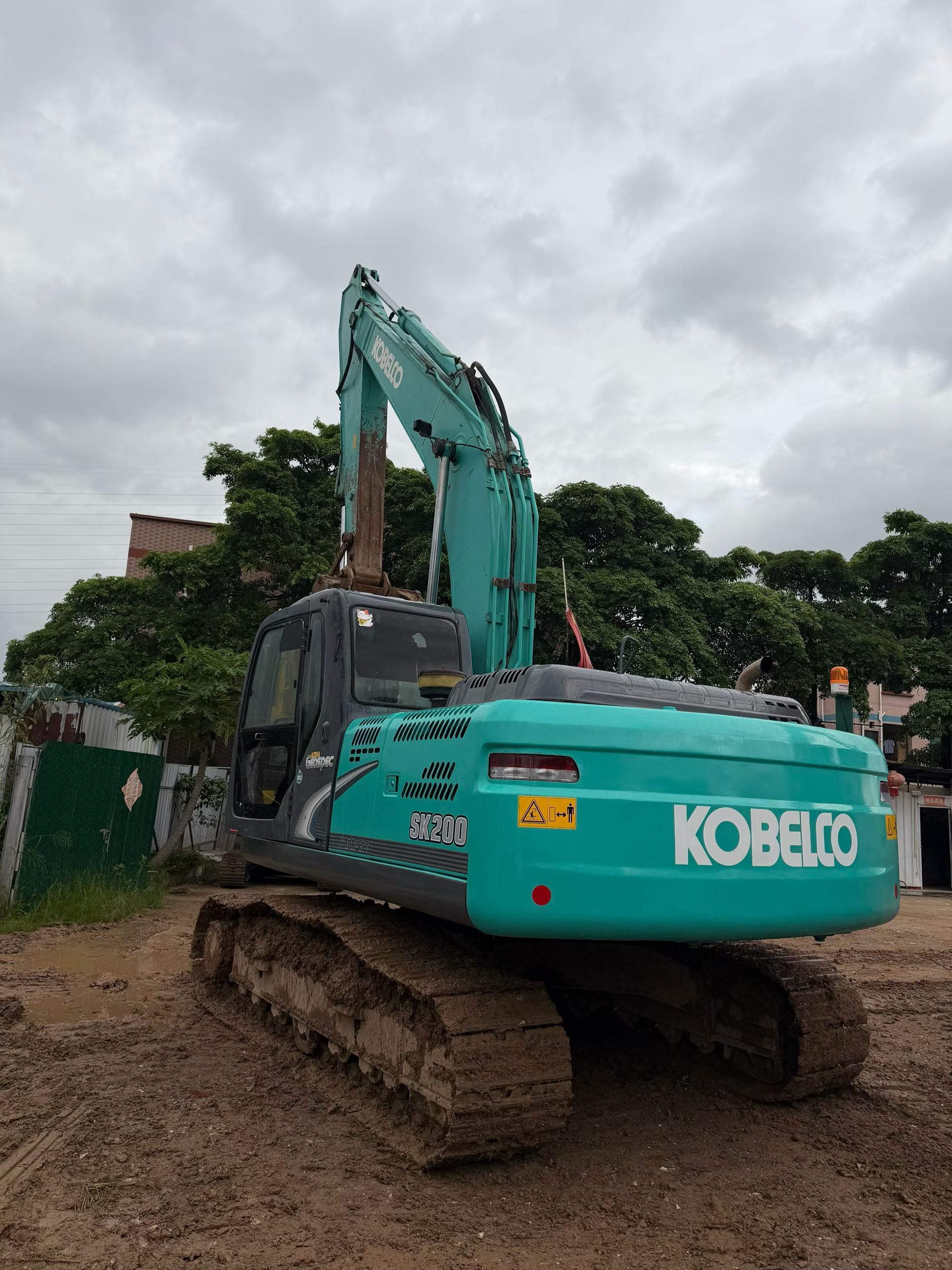 Buy Kobelco SK2008 Used Excavator / 2