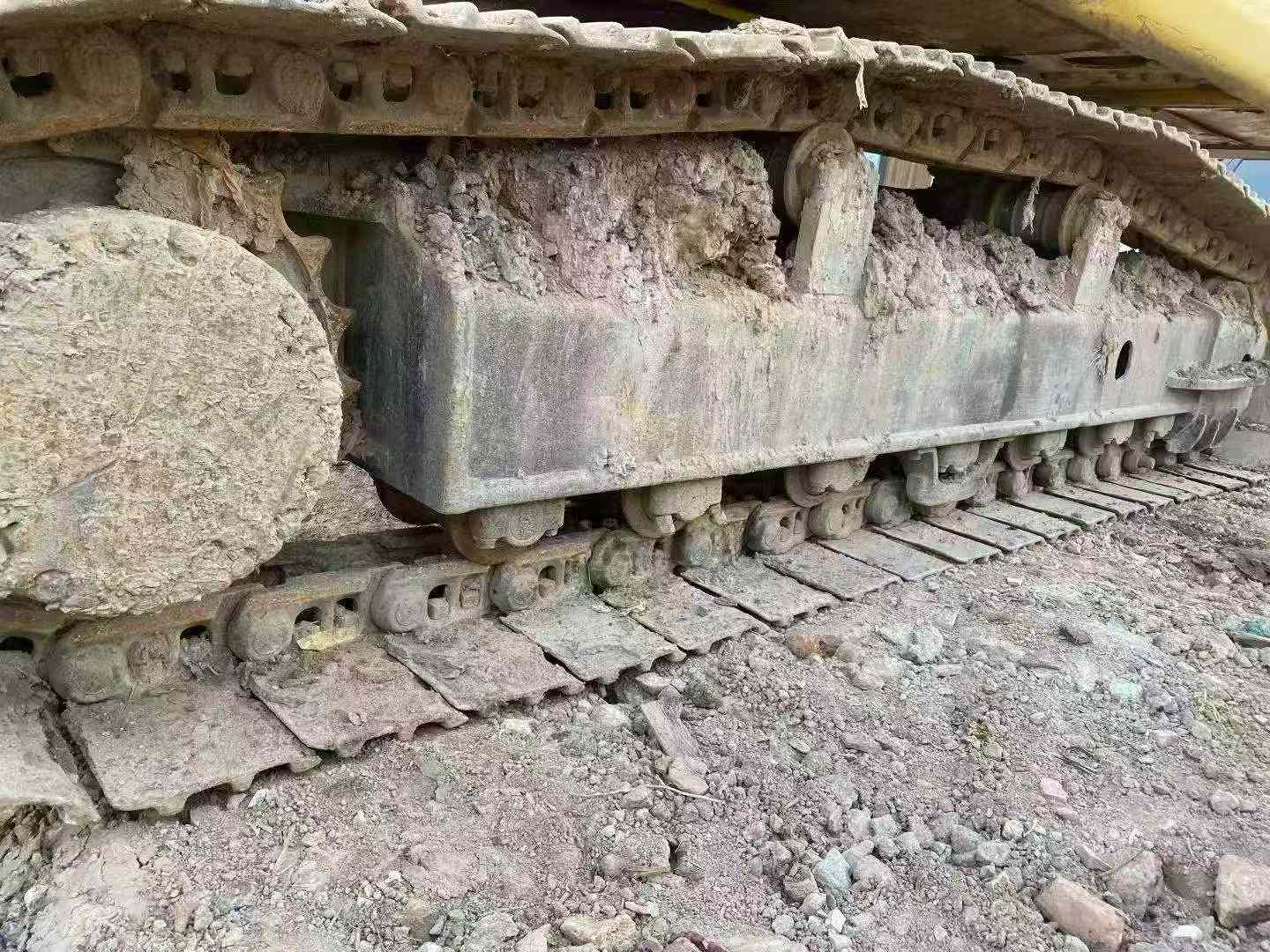 Buy Komatsu PC200-8 Used Excavator / 5