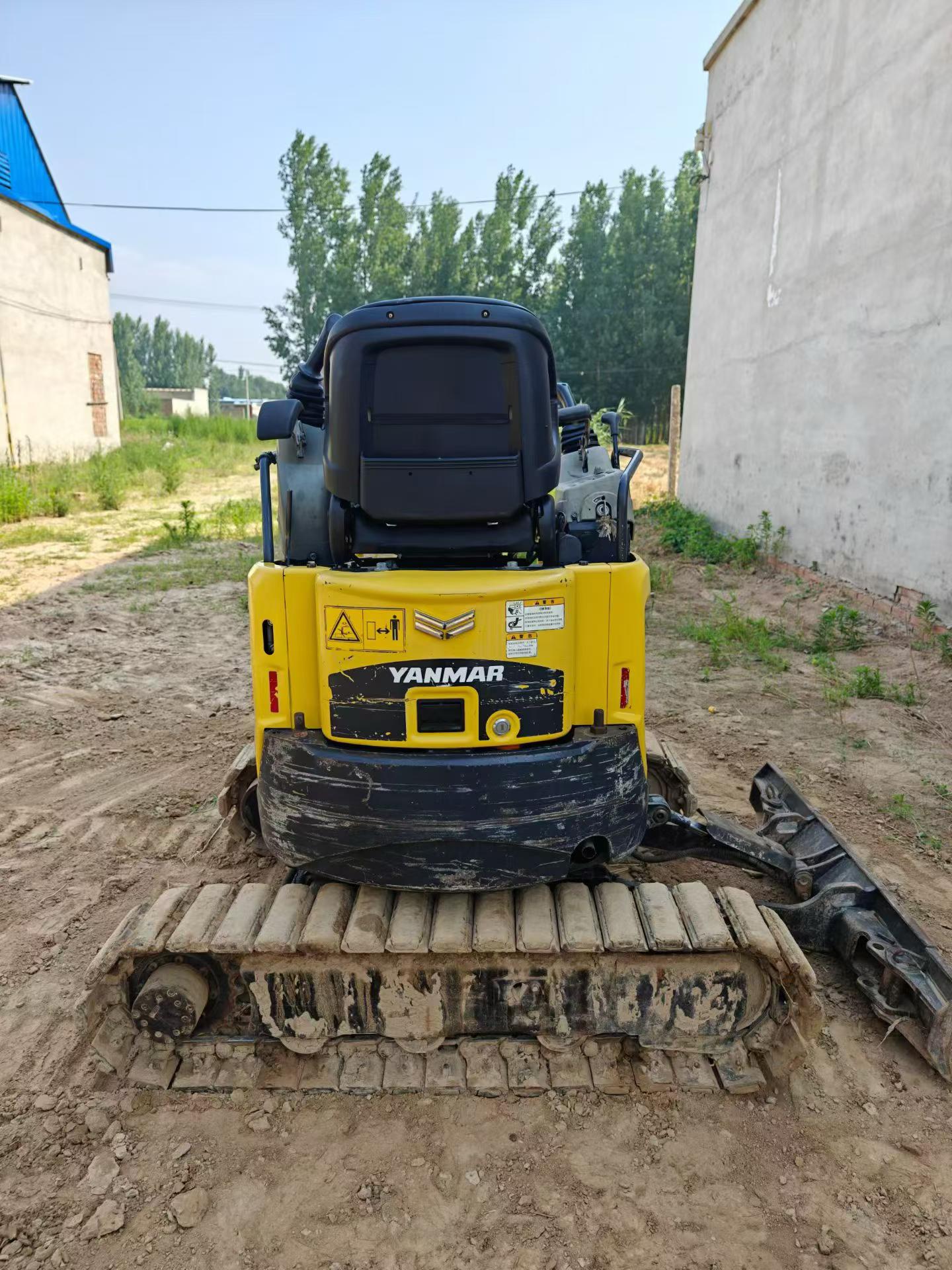 Buy Yanmar Vio17 Used Excavator / 3