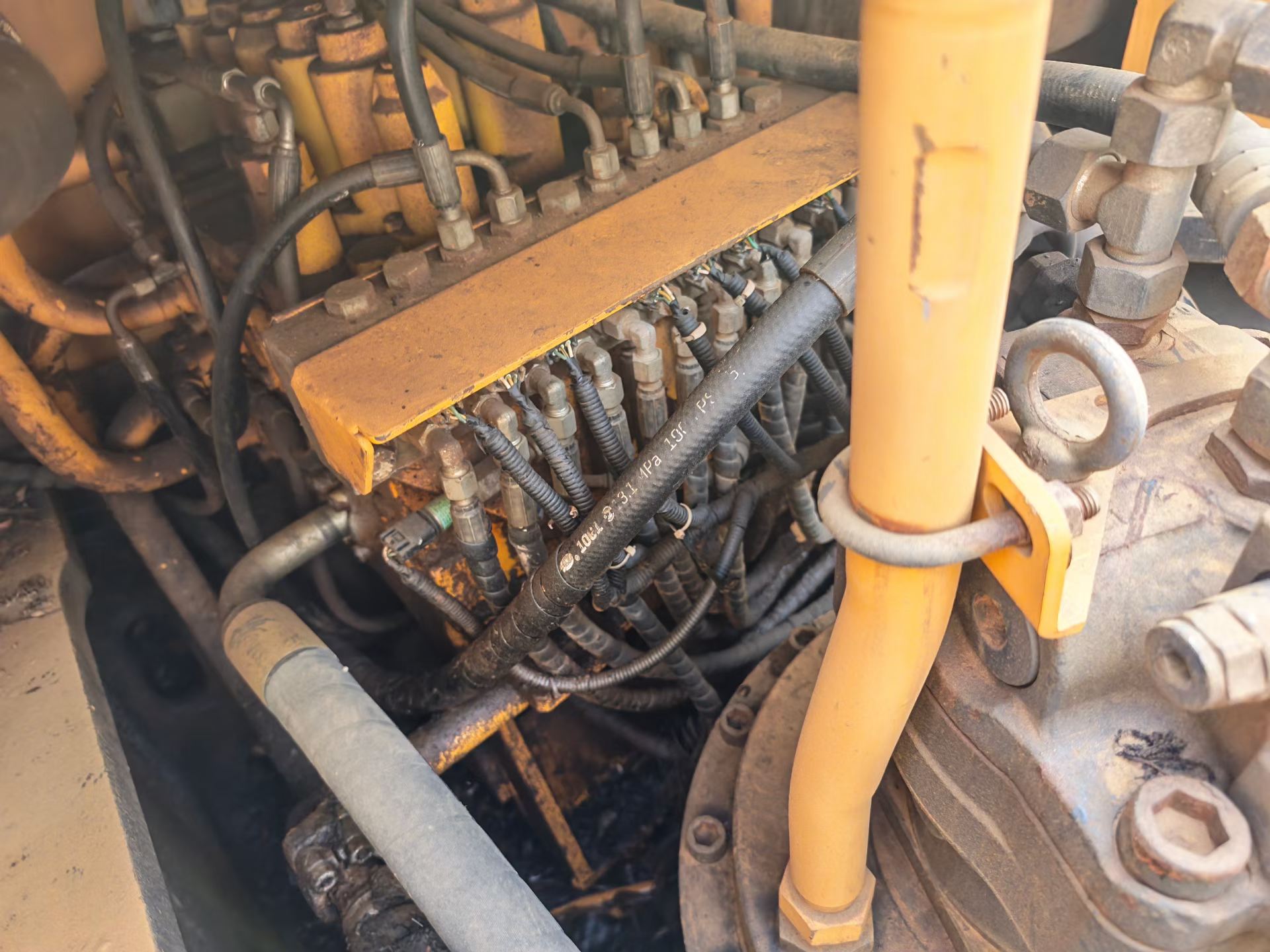 Buy Sany SY365C Used Excavator / 4