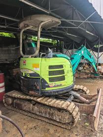 Buy Yanmar Vio30-5 Used Excavator / 2 Buy Yanmar Vio30-5 Used Excavator / 2