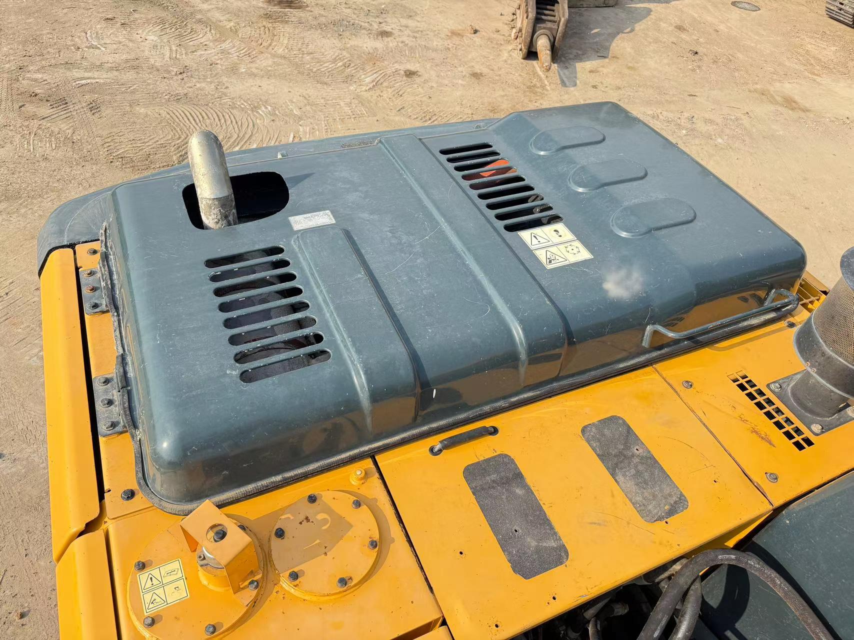 Buy Hyundai R215-7 Used Excavator / 7