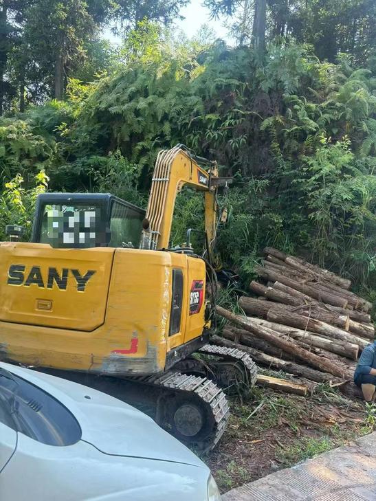 Buy Sany SY75 Used Excavator / 1
