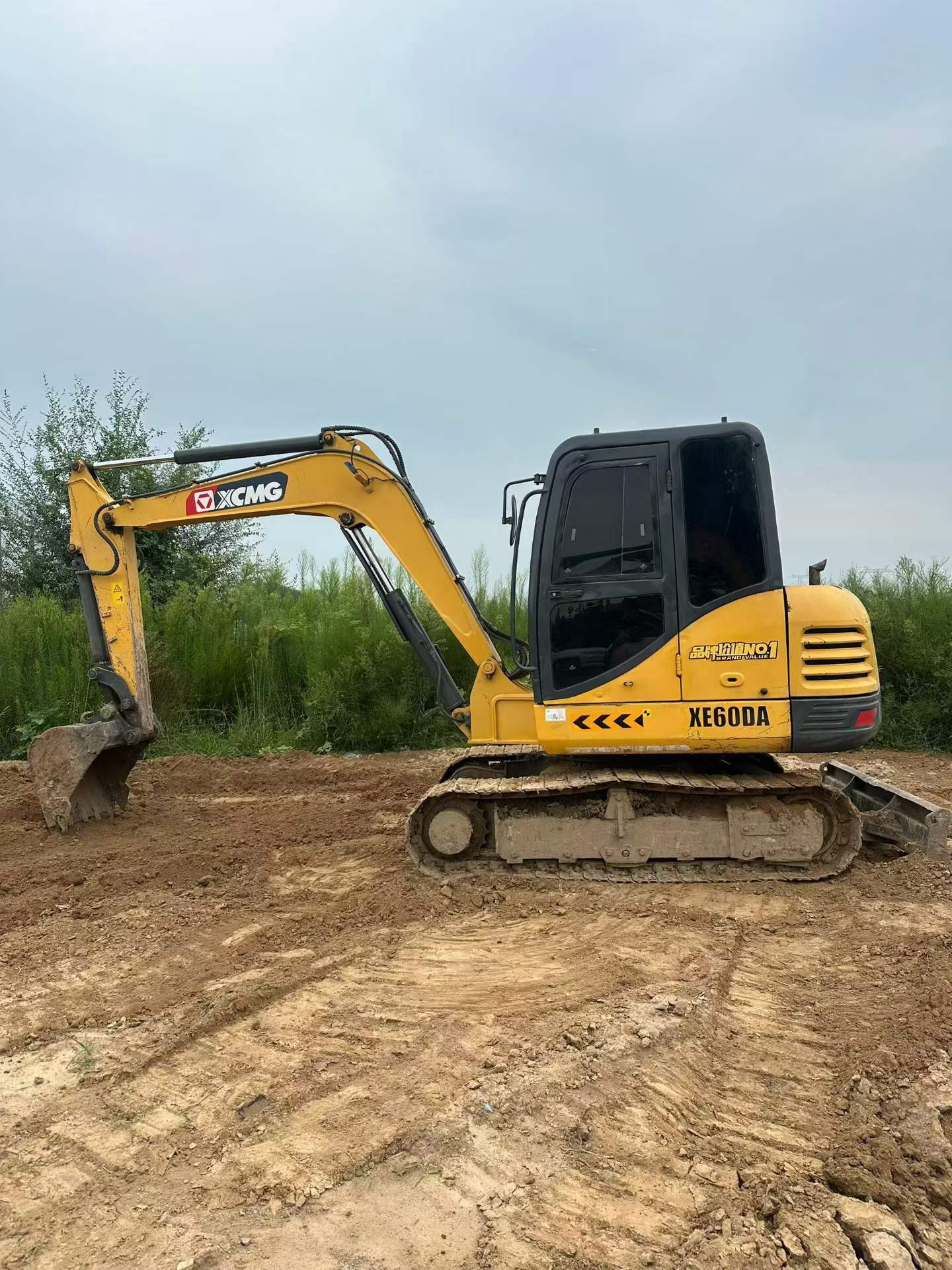 Buy XCMG XE60 Used Excavator / 7