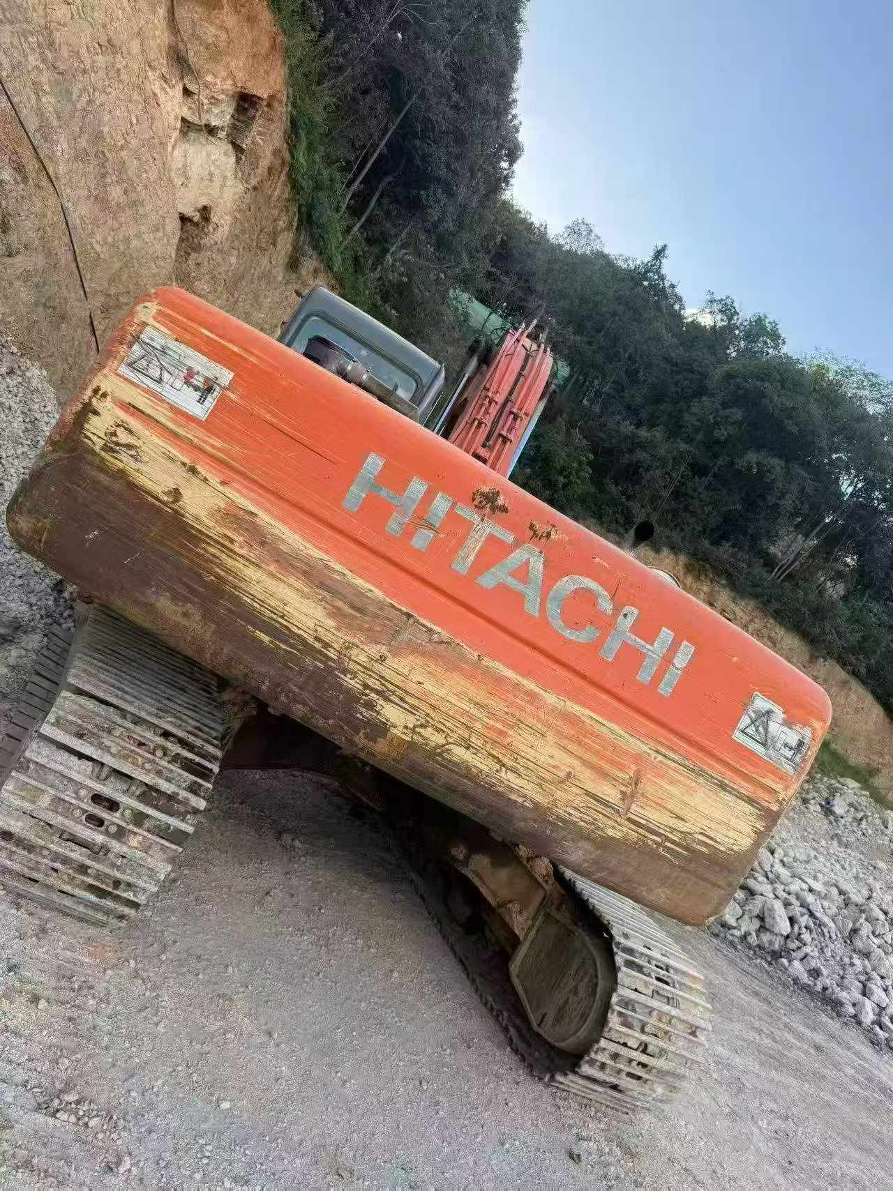 Buy Hitachi ZX260-3G Used Excavator / 2