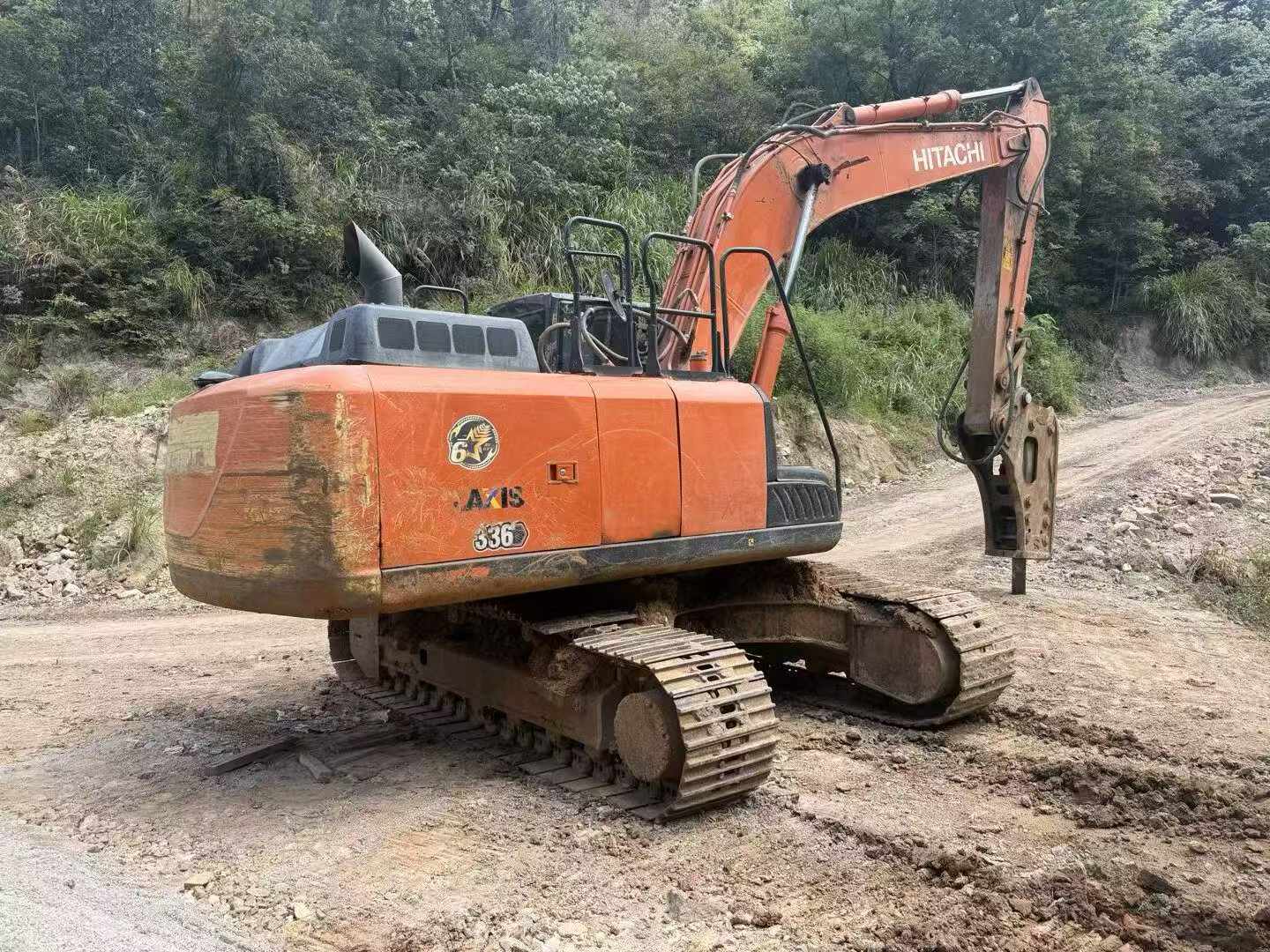Buy Hitachi ZX200-6 Used Excavator / 3