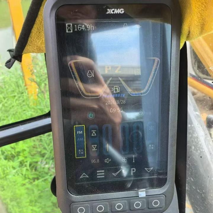 Buy XCMG XE75C Used Excavator / 7