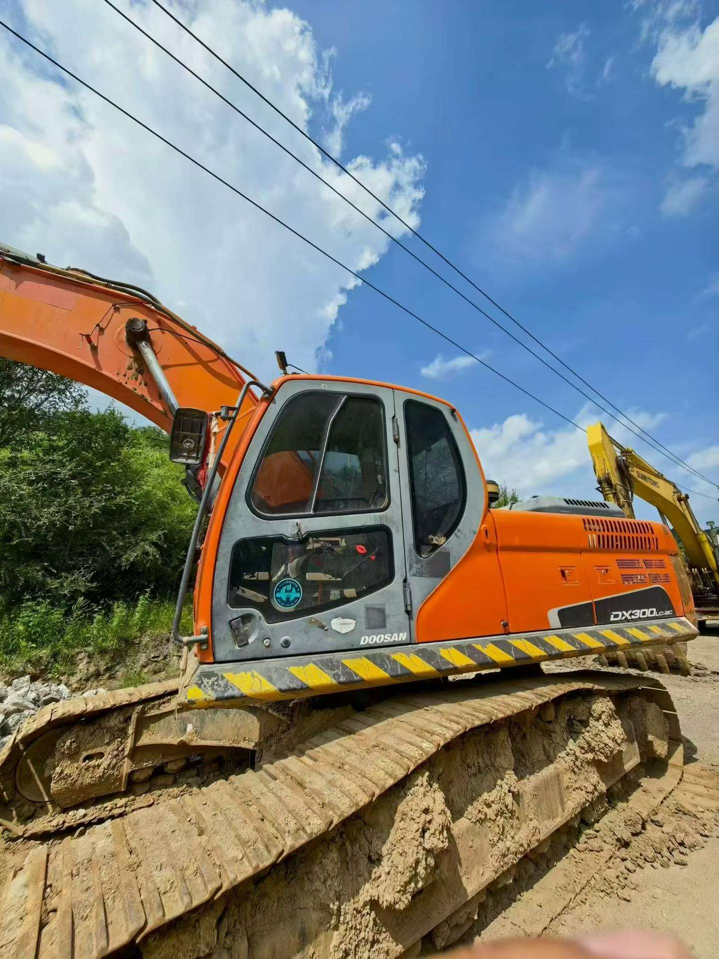 Buy Doosan DX260LC Used Excavator / 2