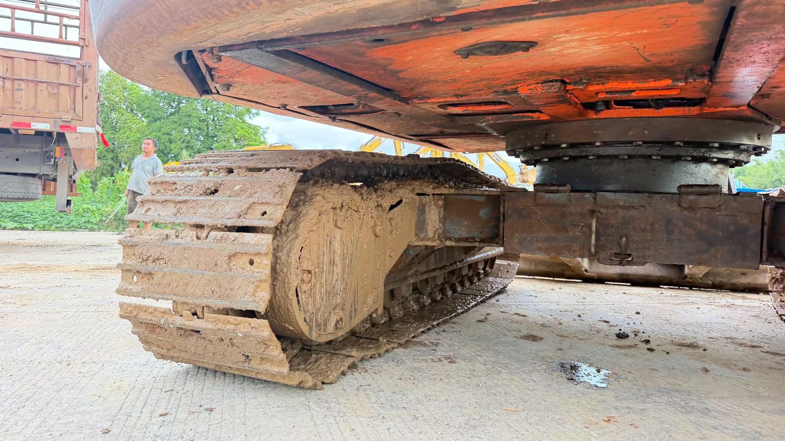 Buy Doosan DH80G Used Excavator / 8