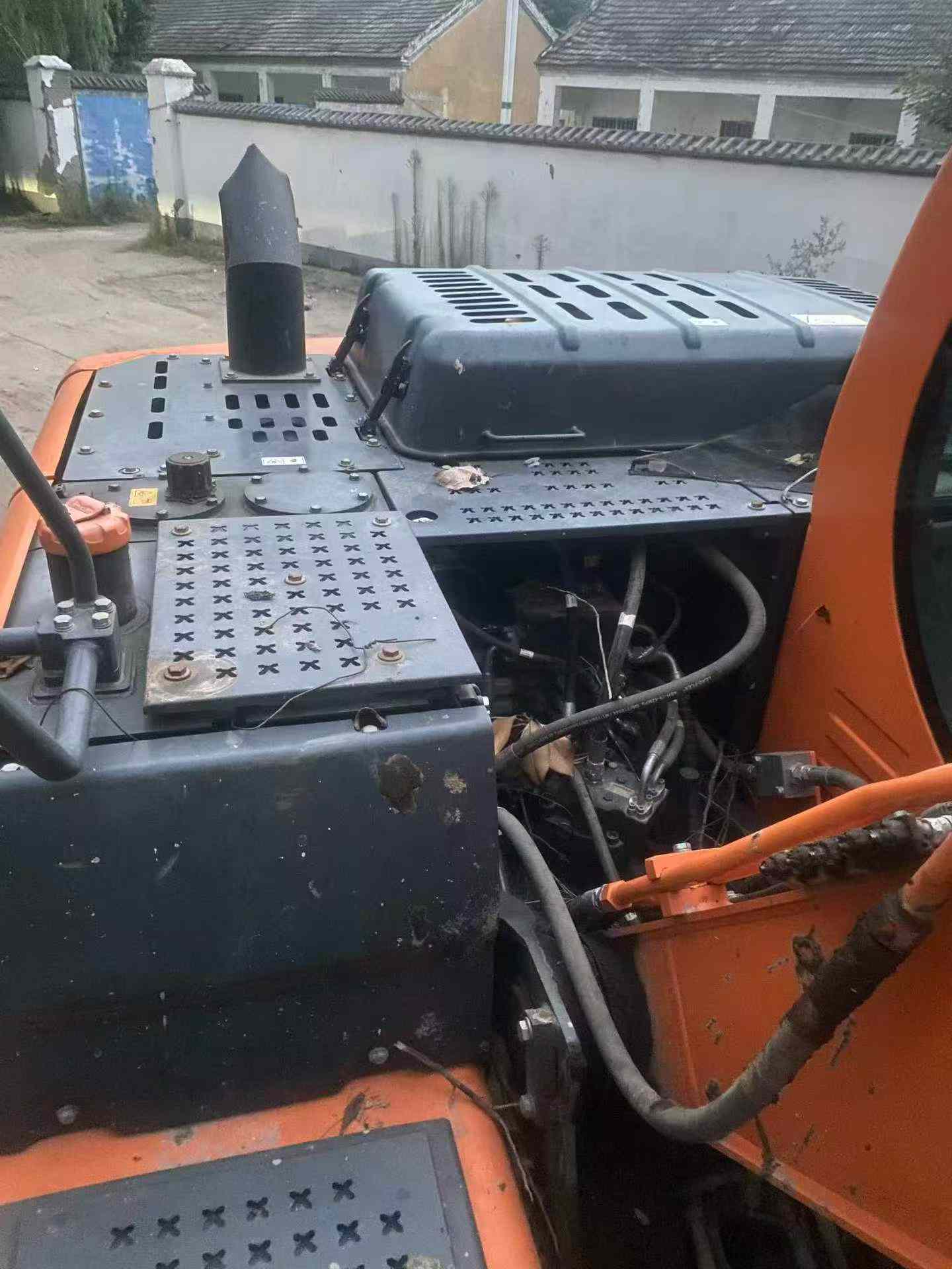 Buy Doosan DX150-9C Used Excavator / 6